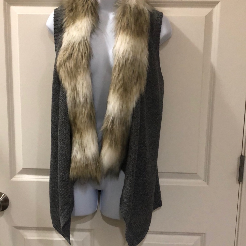 fur vest